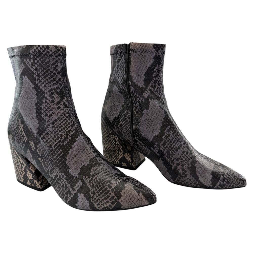 Steve Madden Edith Natural Snake Print Vegan Leather Ankle Booties Black Heel 9